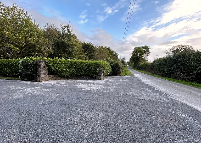 Finished tar and chip entrance in Paulstown, Co. Kilkenny